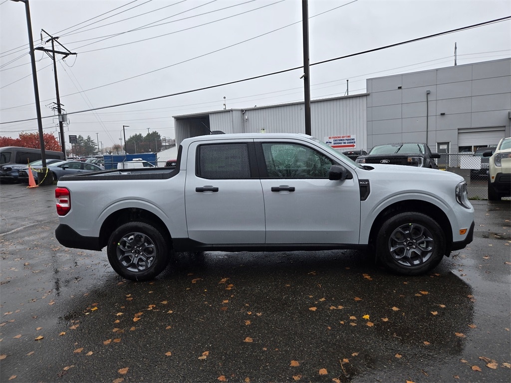 New 2025 Ford Maverick XLT Truck