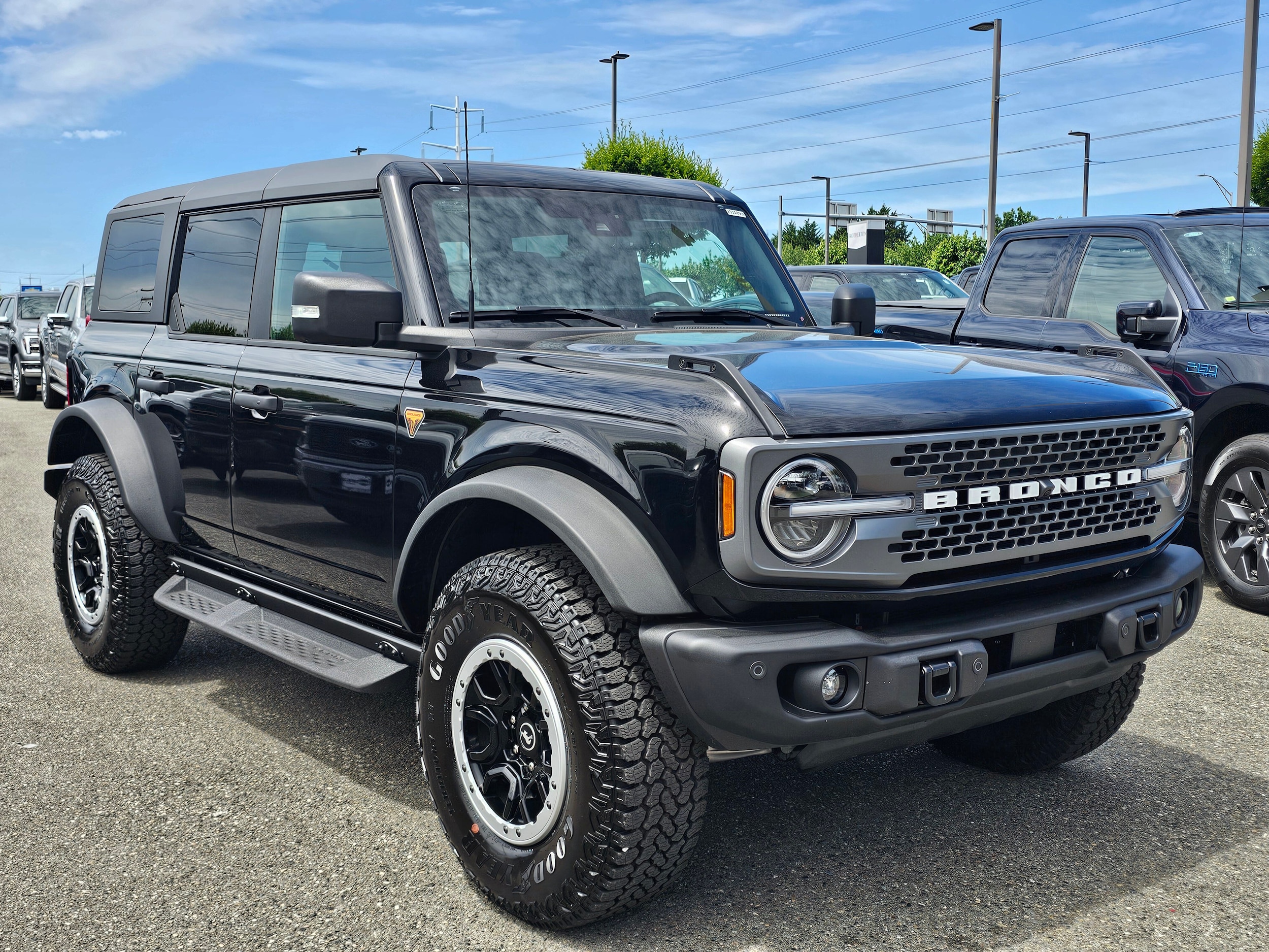 2025 Ford Bronco 4-Door Badlands - Photo 8