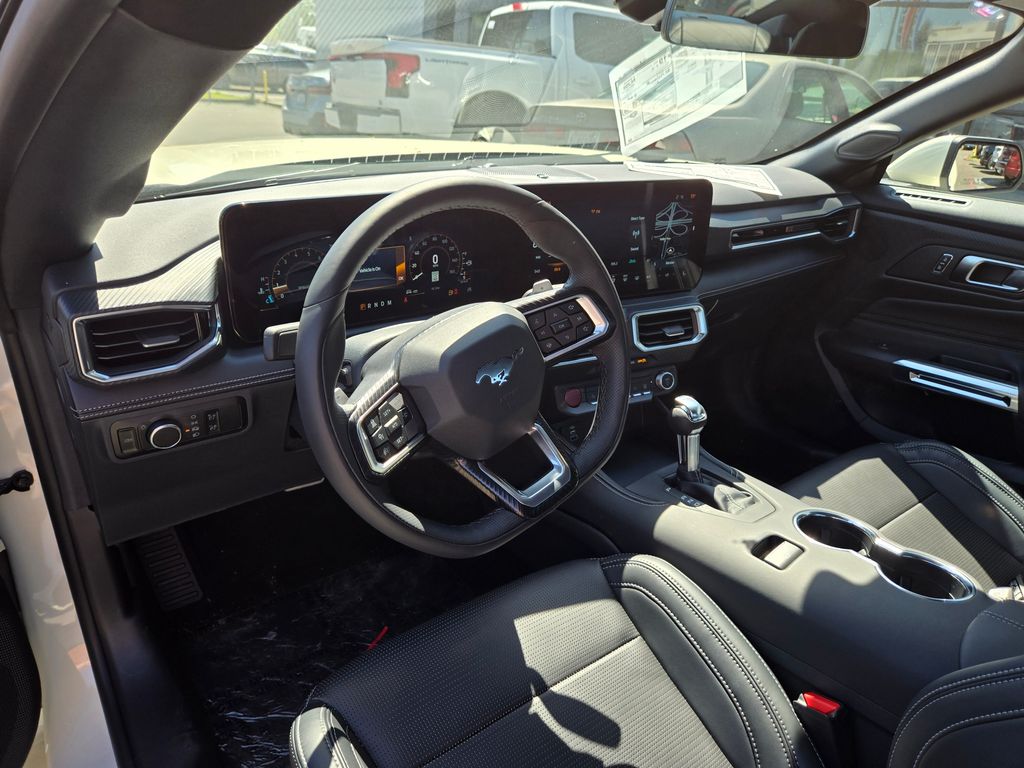 2025 Ford Mustang GT Premium Fastback - Photo 10