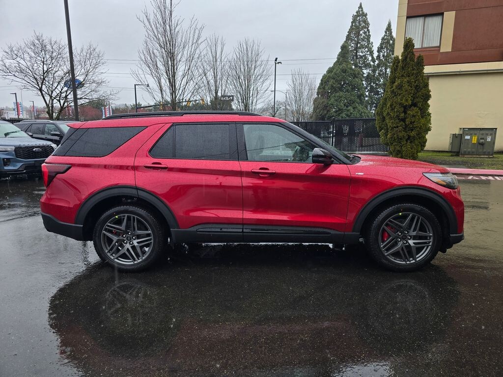 New 2026 Ford Explorer ST-Line SUV