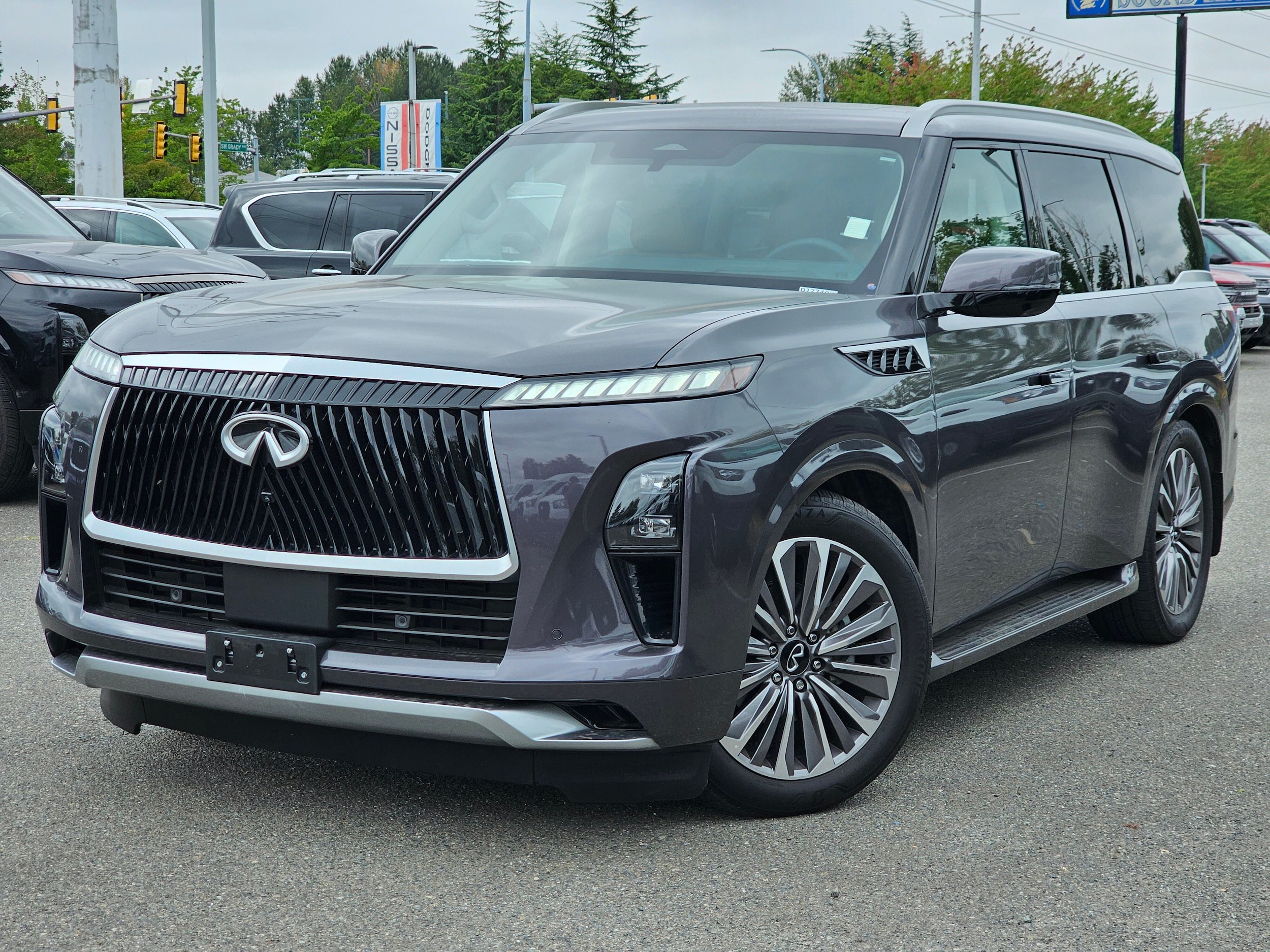 2025 INFINITI QX80
