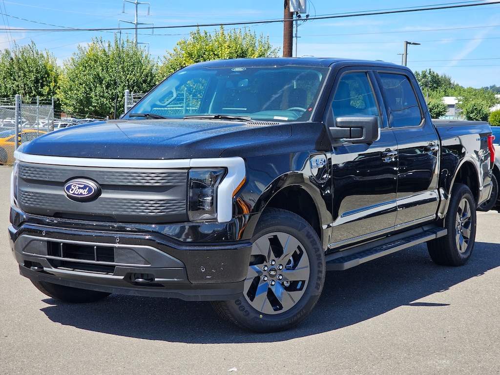New 2025 Ford F-150 Lightning Flash PU