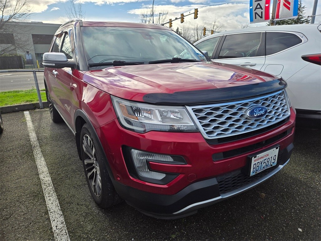Used 2017 Ford Explorer Platinum SUV