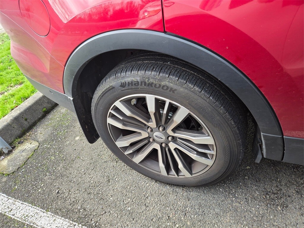 Used 2017 Ford Explorer Platinum SUV