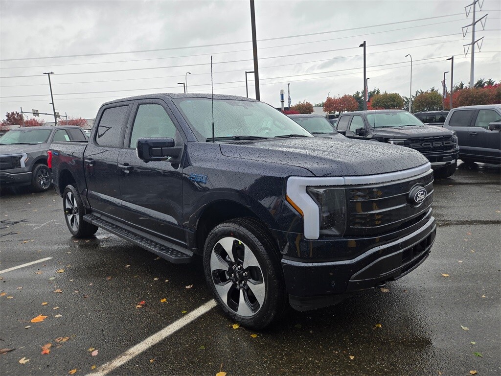 New 2025 Ford F-150 Lightning Platinum TRUCK