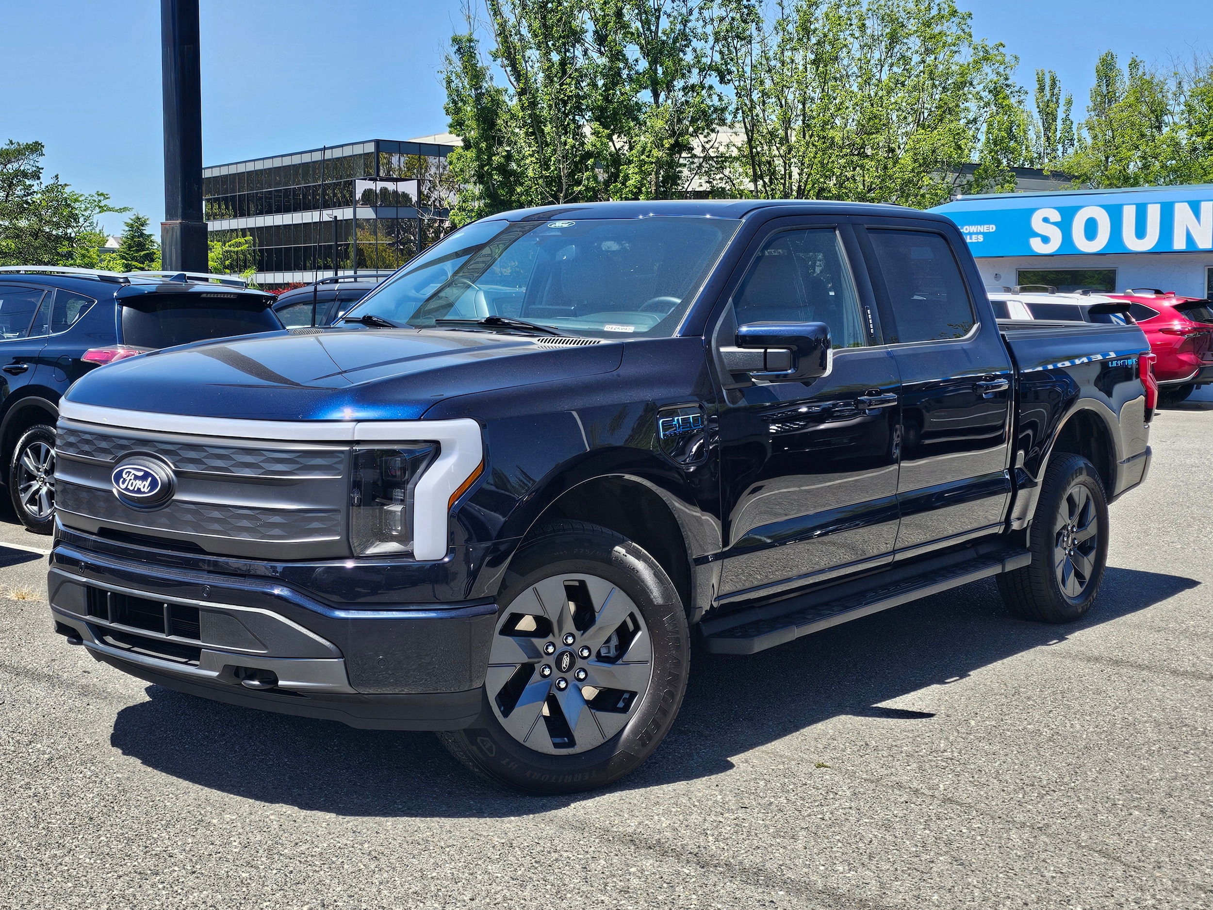 2025 Ford F-150 Lightning PU 