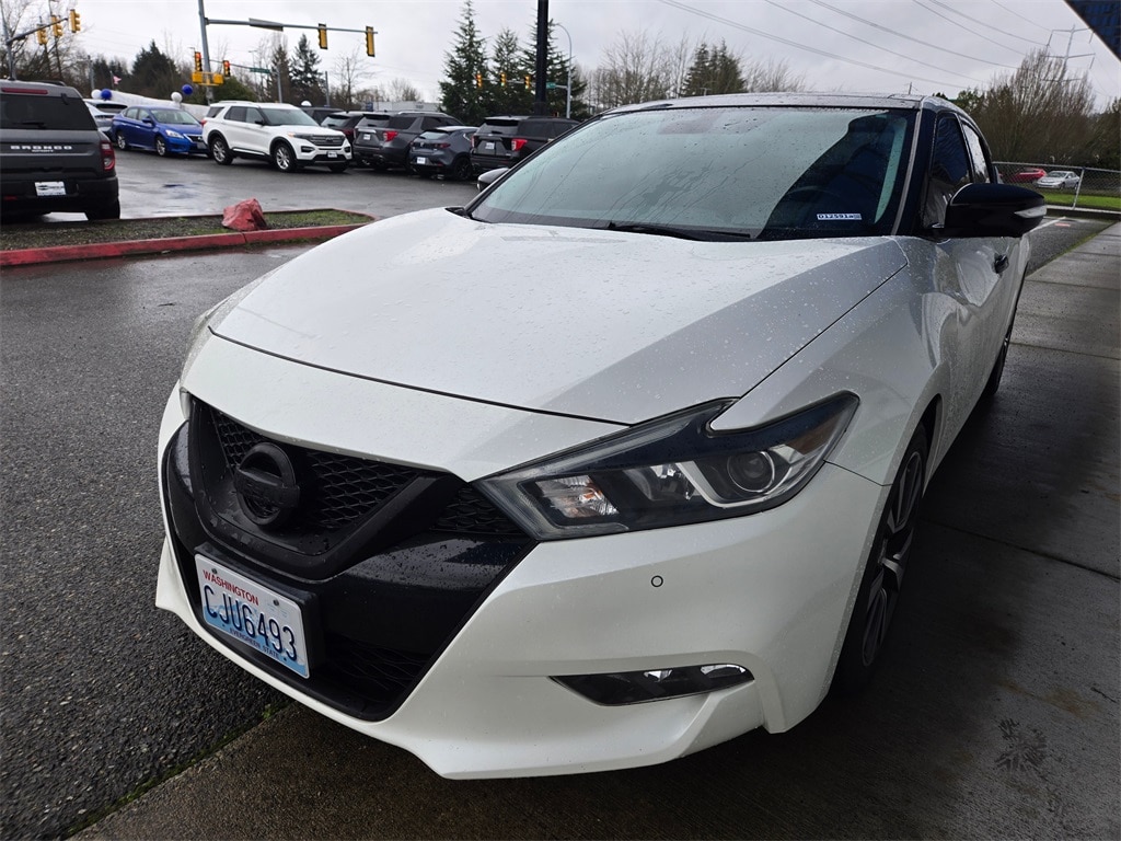 Used 2016 Nissan Maxima Platinum Sedan