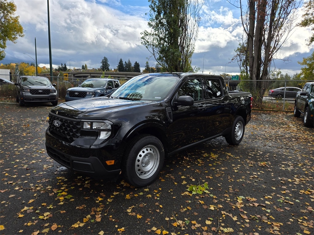 2025 Ford Maverick XL's photo