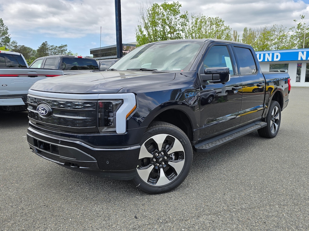 New 2025 Ford F-150 Lightning Platinum PU