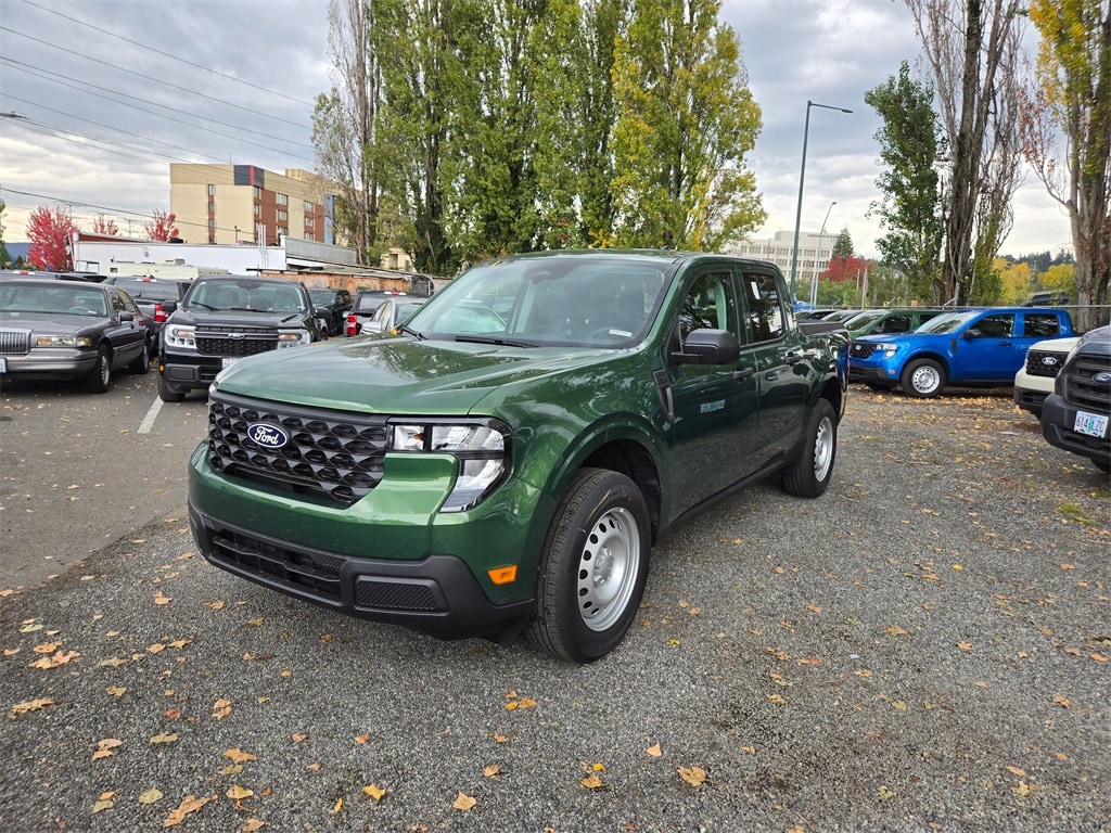 New 2025 Ford Maverick XL Truck