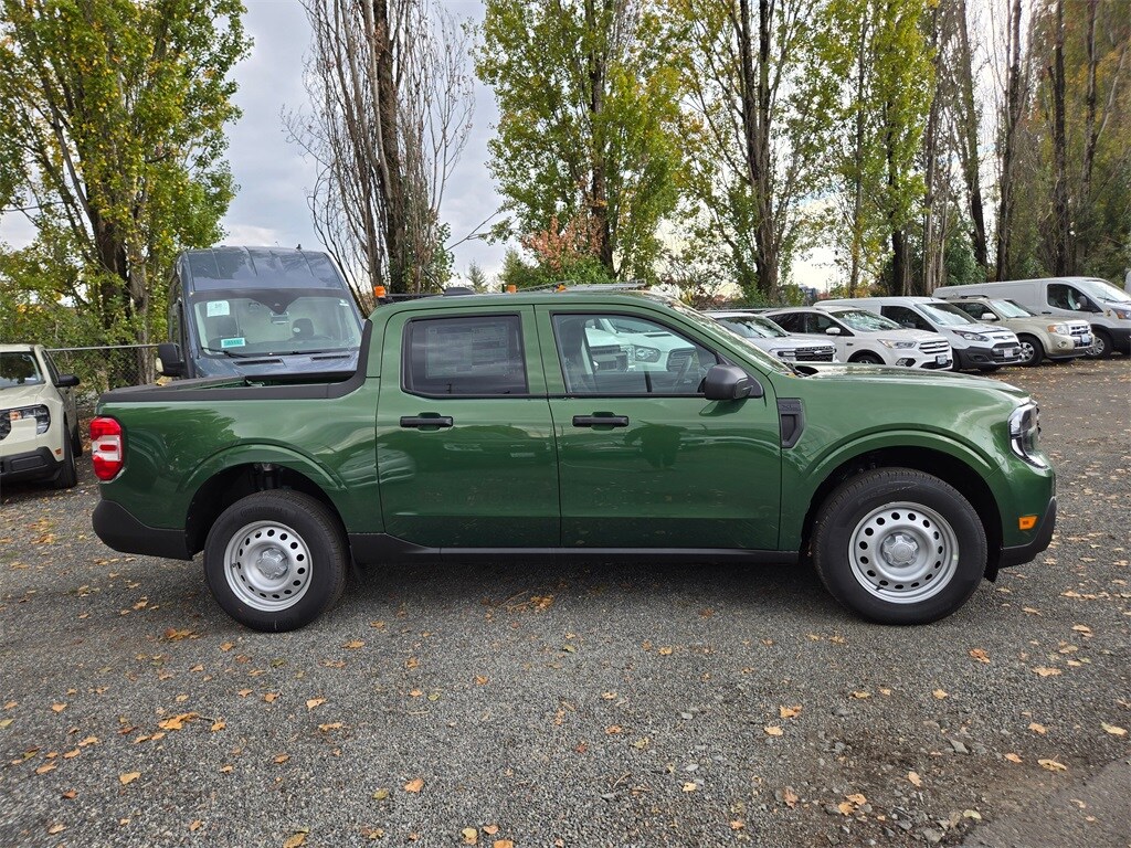 New 2025 Ford Maverick XL Truck