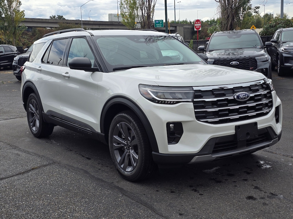 New 2026 Ford Explorer Active UT