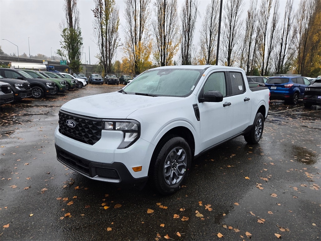 2026 Ford Maverick XLT's photo