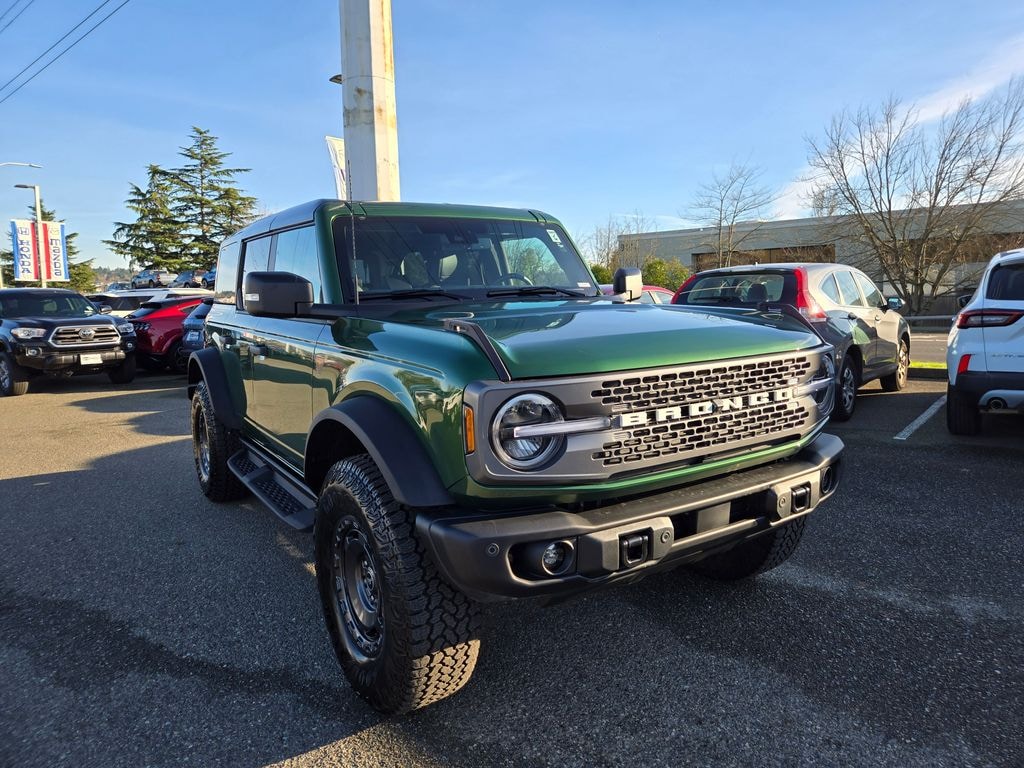 Used 2025 Ford Bronco Badlands SUV