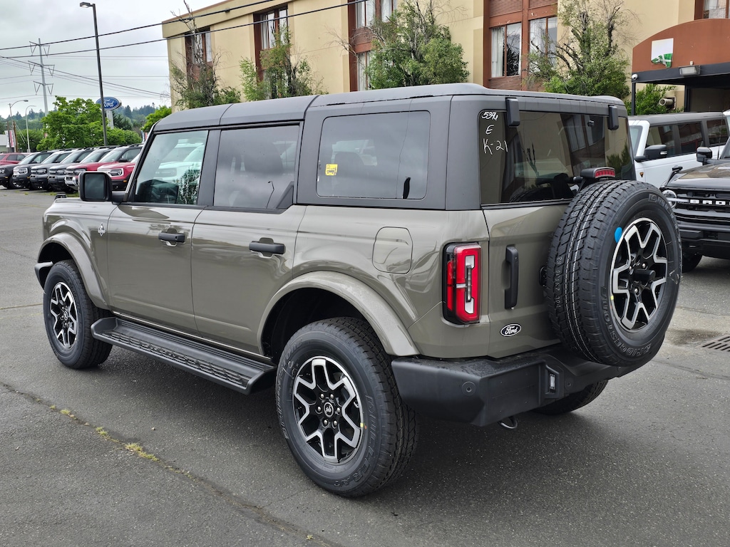 New 2026 Ford Bronco Outer Banks UT