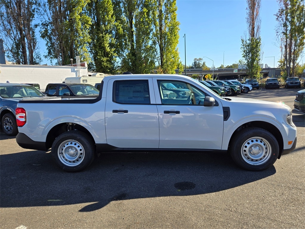New 2025 Ford Maverick XL Truck
