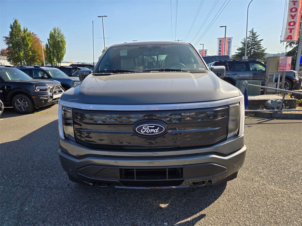 New 2025 Ford F-150 Lightning Platinum TRUCK