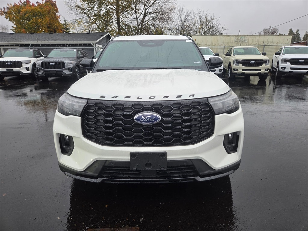 New 2026 Ford Explorer ST-Line SUV