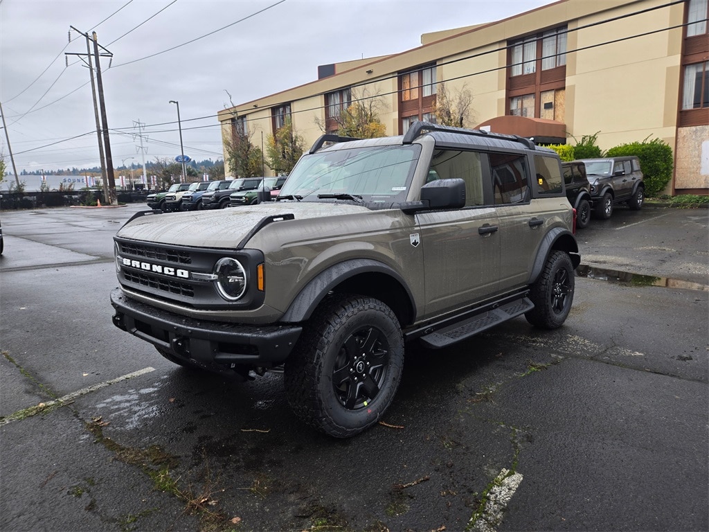 2025 Ford Bronco 4-Door Big Bend's photo