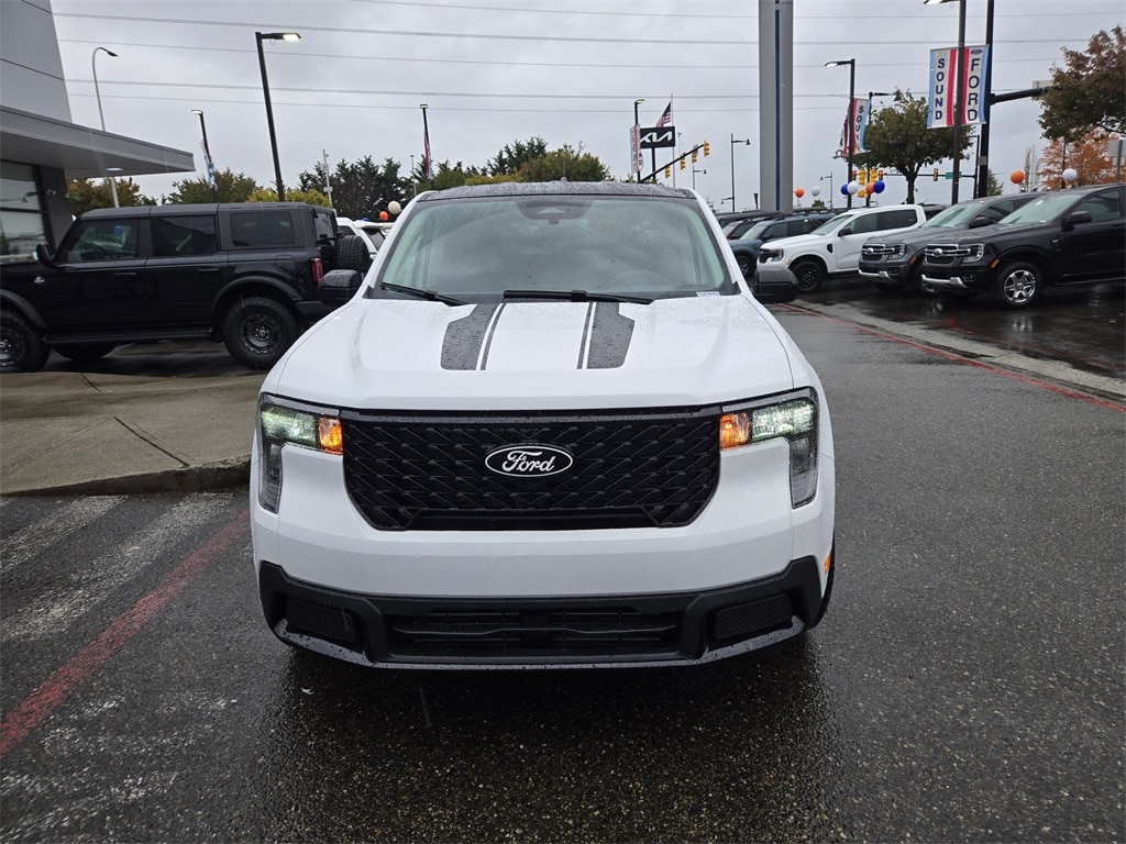 New 2025 Ford Maverick XLT Truck