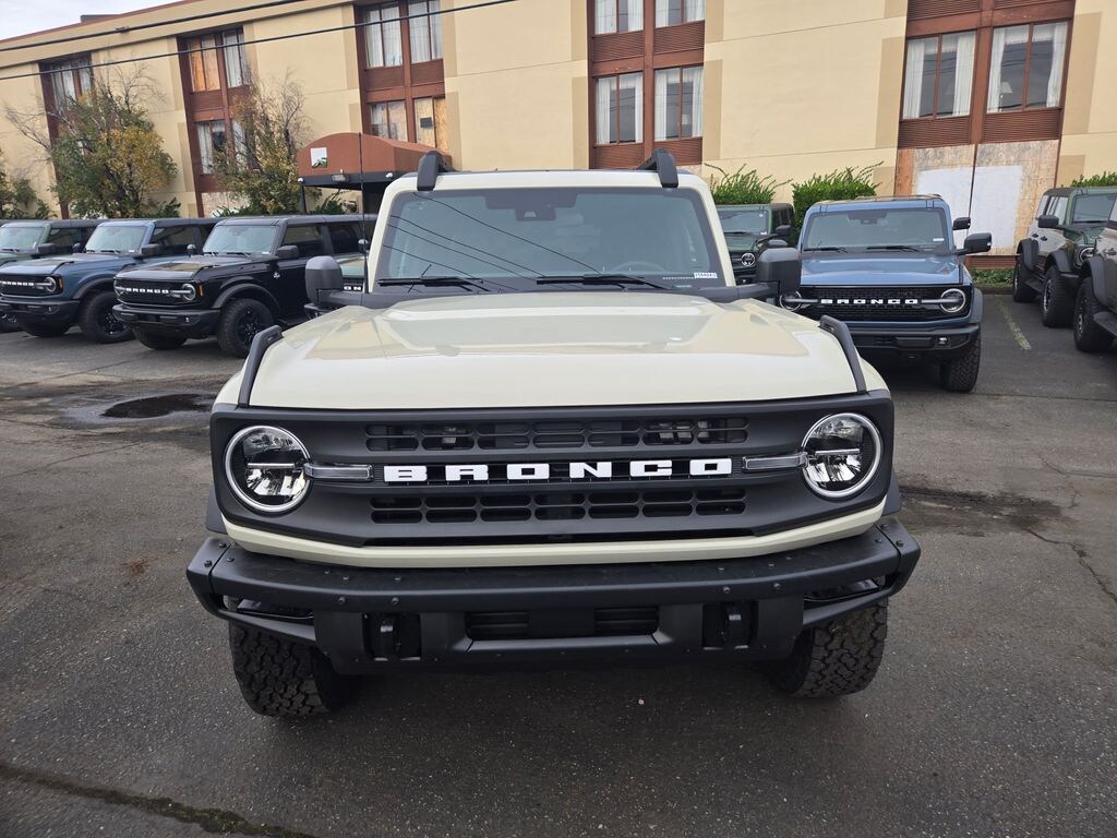 New 2025 Ford Bronco Big Bend SUV