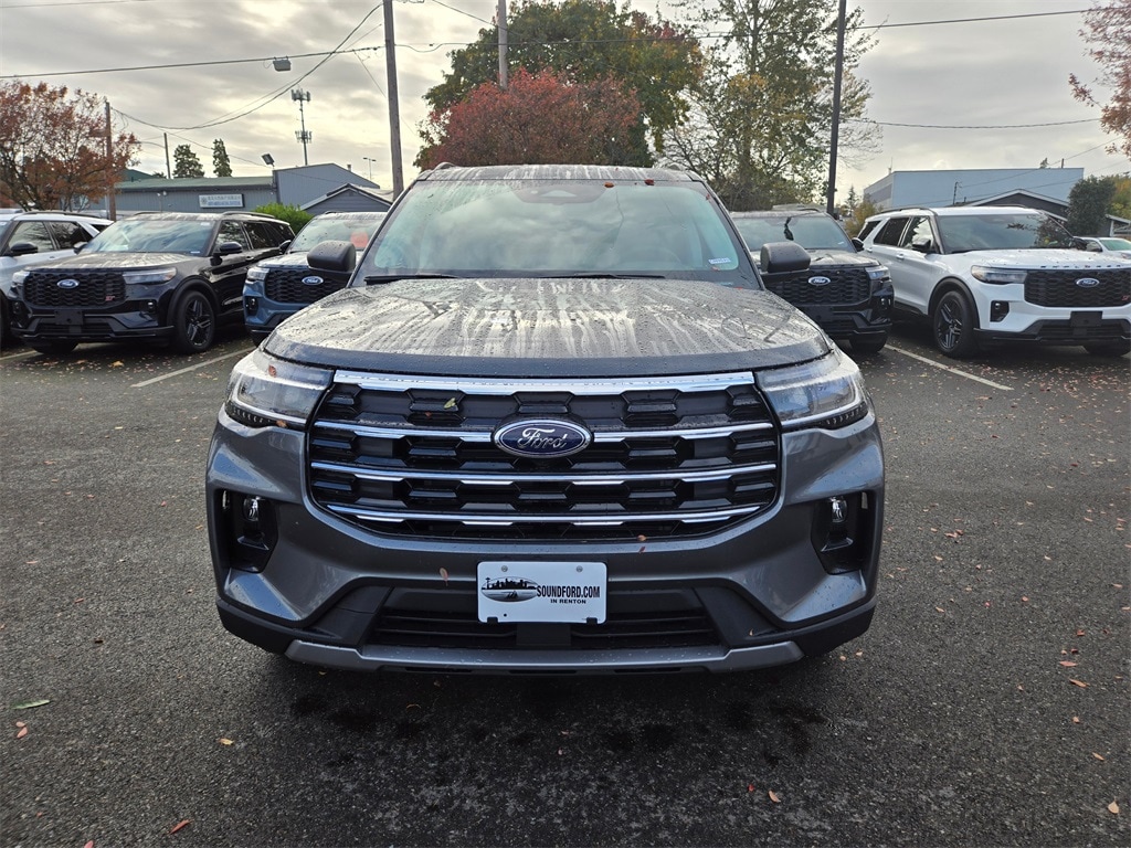 New 2025 Ford Explorer Active SUV