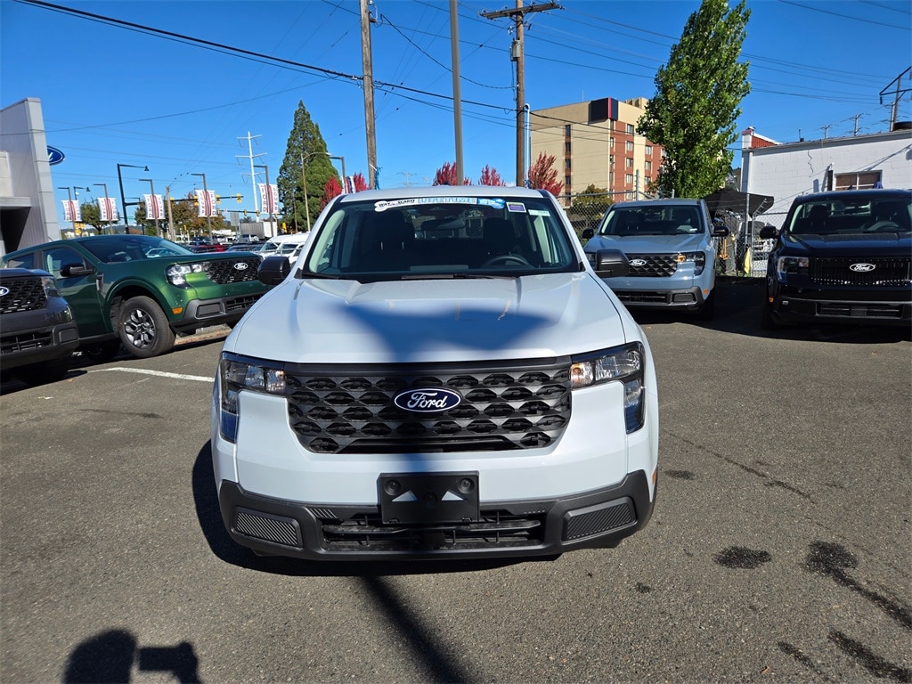 New 2025 Ford Maverick XL Truck