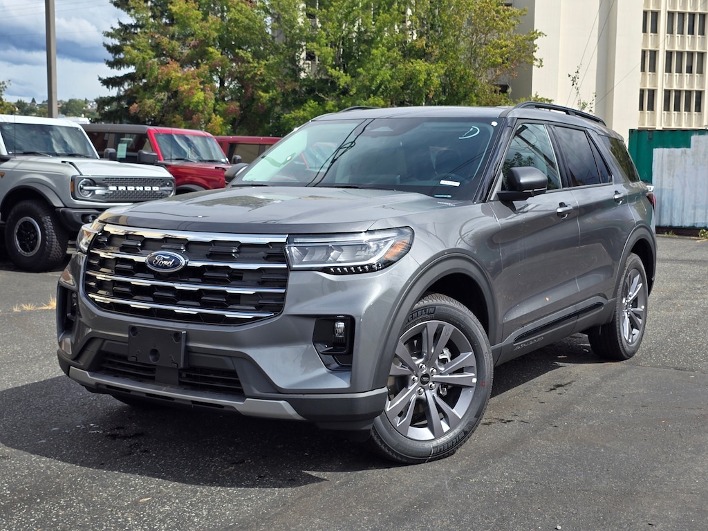 New 2026 Ford Explorer Active UT