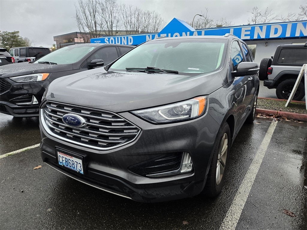 2020 Ford Edge SEL's photo