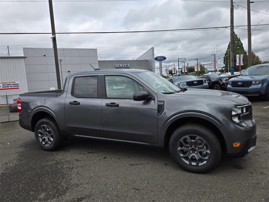2025 Ford Maverick XLT photo 4