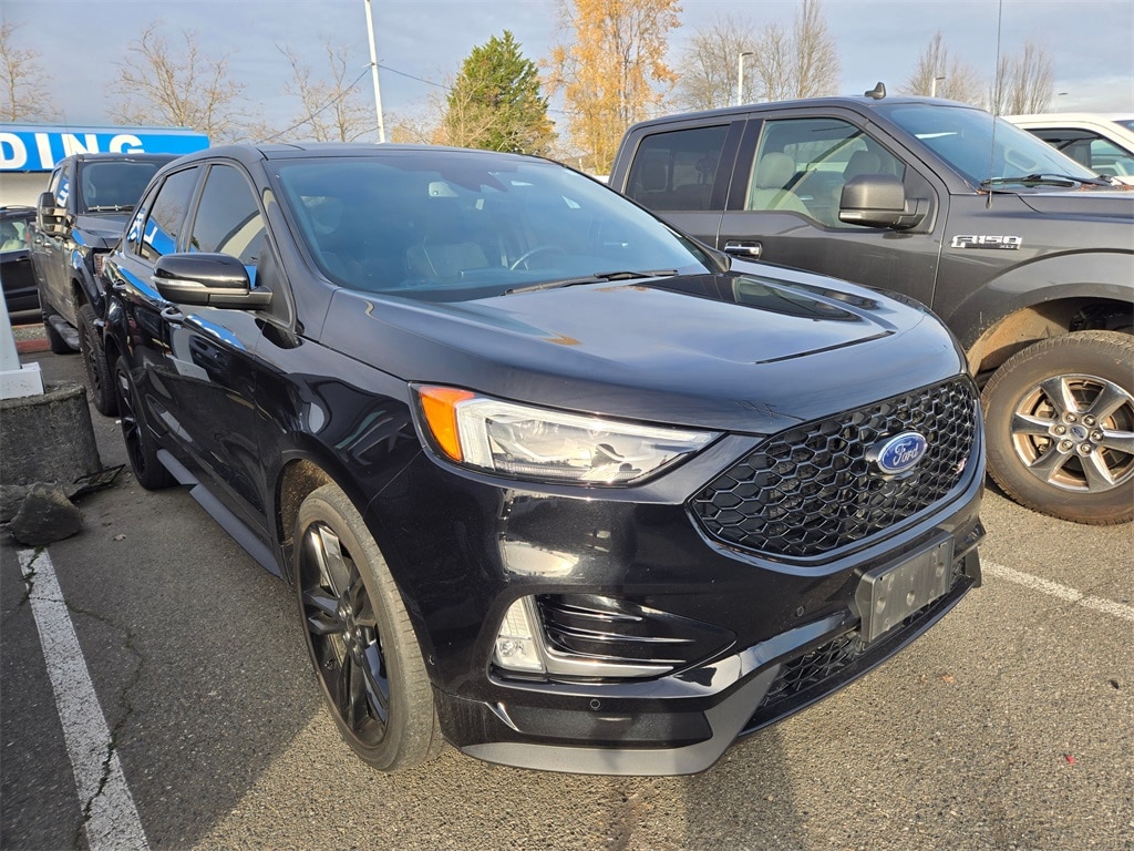Used 2022 Ford Edge ST SUV