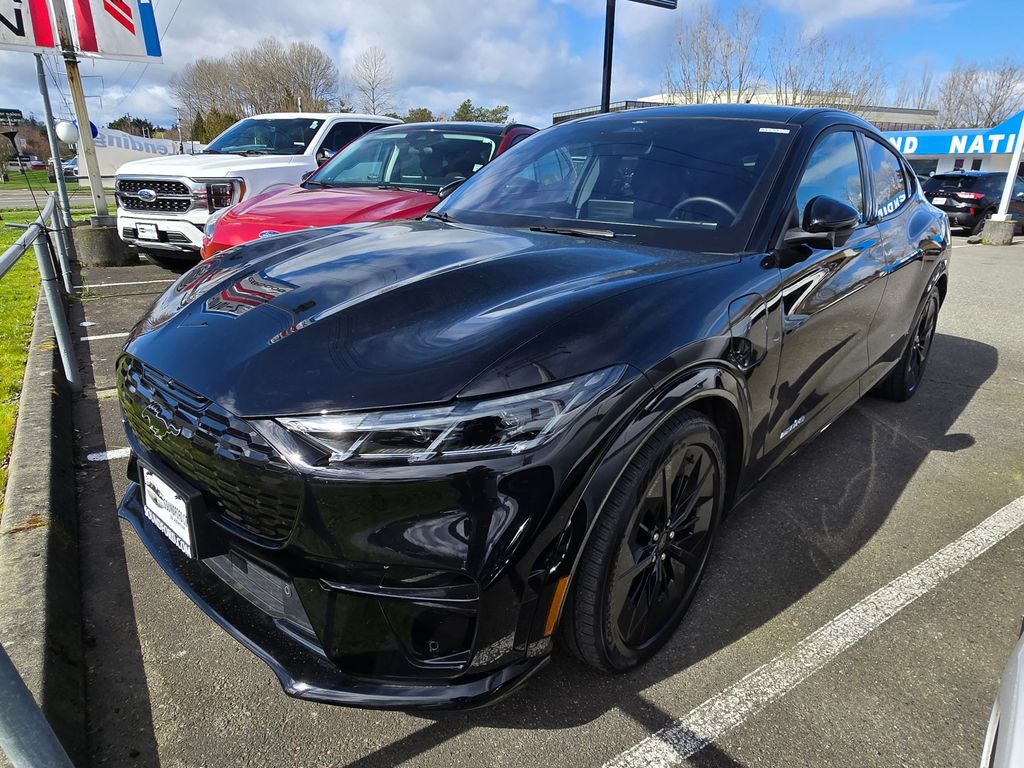 2025 Ford Mustang Mach-E SUV 