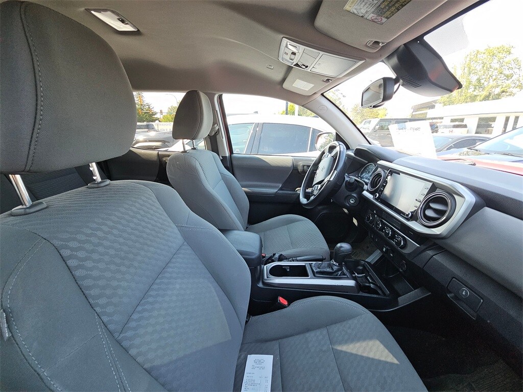2021 Toyota Tacoma SR5 photo 3