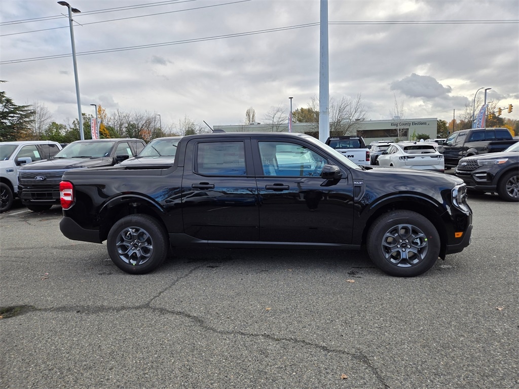 New 2025 Ford Maverick XLT Truck