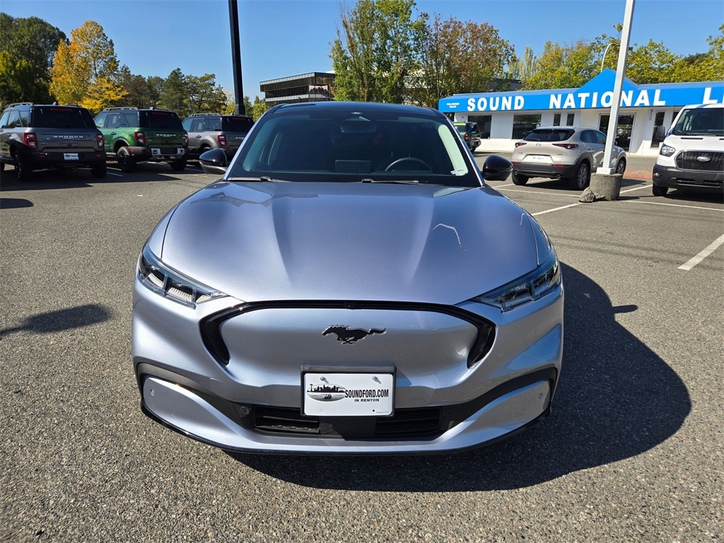 Used 2022 Ford Mustang Mach-E Premium AWD with VIN 3FMTK3SS7NMA27199 for sale in Renton, WA