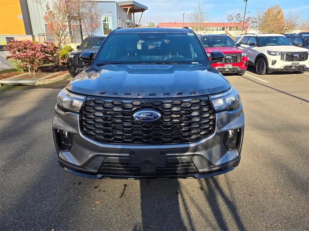 New 2026 Ford Explorer ST-Line SUV