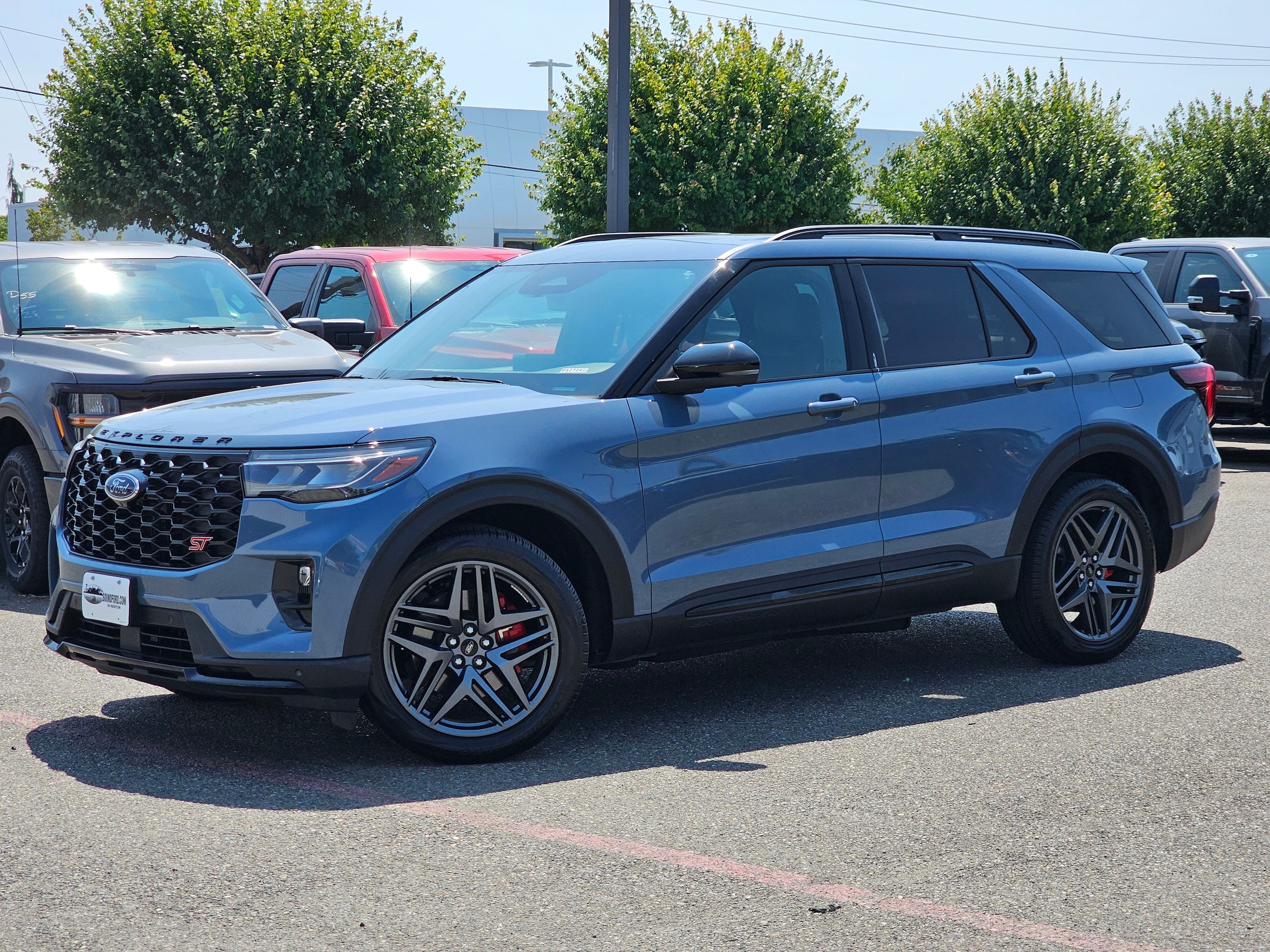 2025 Ford Explorer