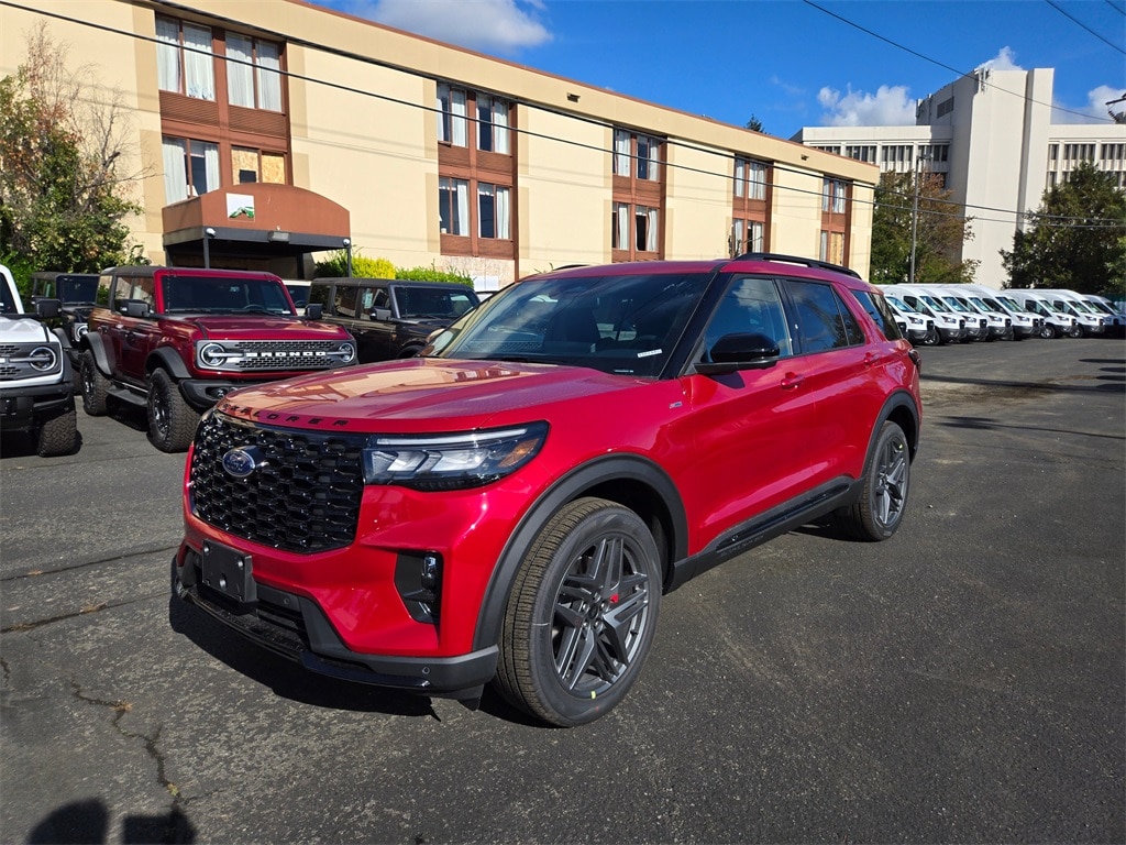 New 2025 Ford Explorer ST-Line SUV