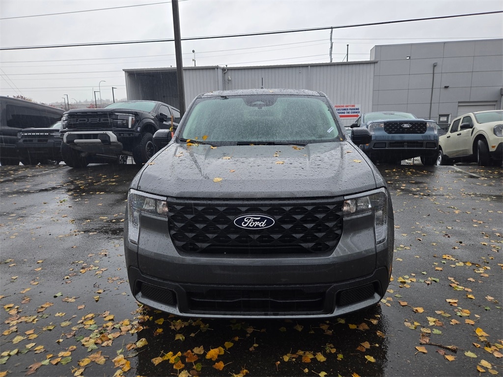 New 2025 Ford Maverick XLT Truck