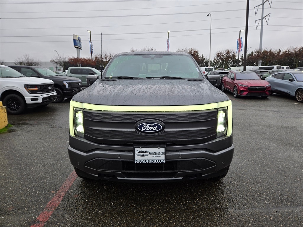 Used 2024 Ford F-150 Lightning Lariat with VIN 1FT6W5L72RWG00138 for sale in Renton, WA
