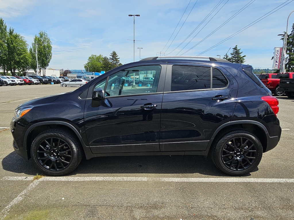 Used 2021 Chevrolet Trax LT UV