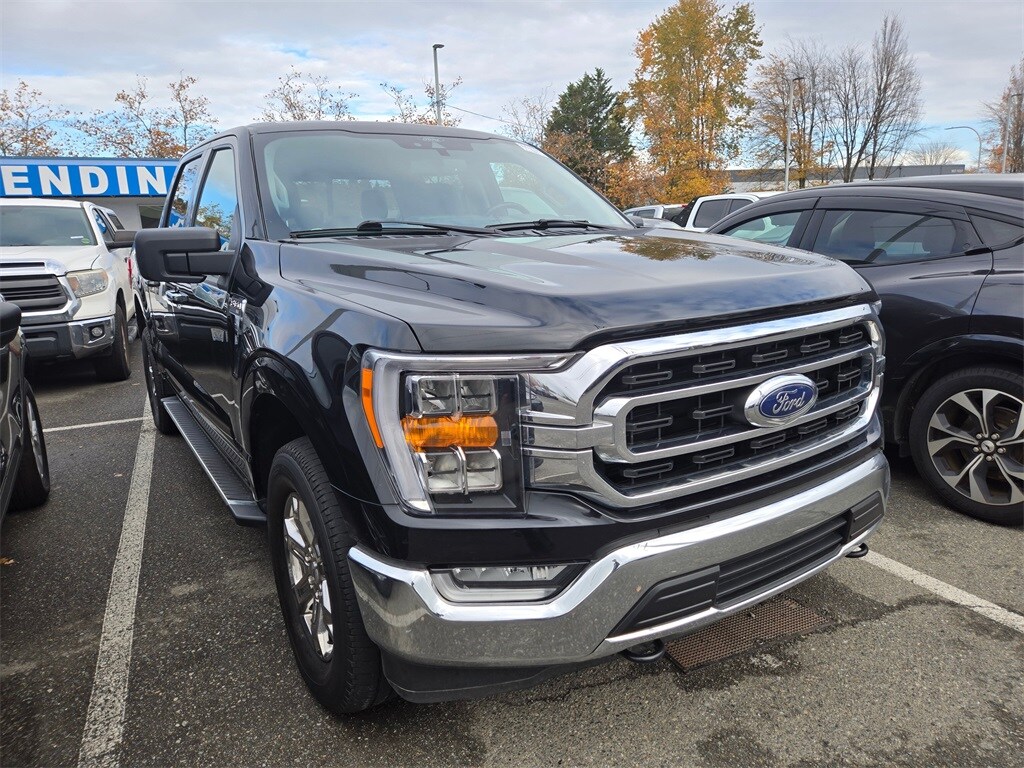 2022 Ford F-150 XLT photo 2