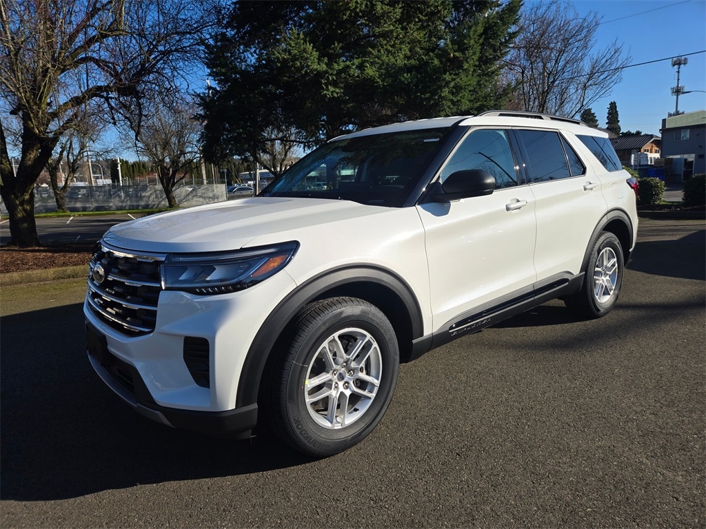 2026 Ford Explorer Active AWD