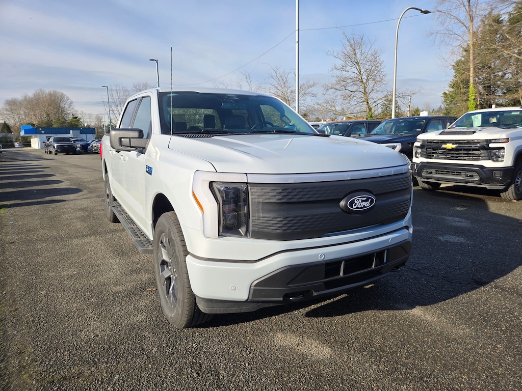 New 2025 Ford F-150 Lightning Flash PU