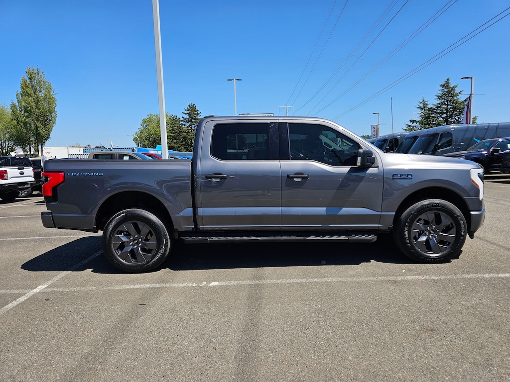 Used 2024 Ford F-150 Lightning XLT PU