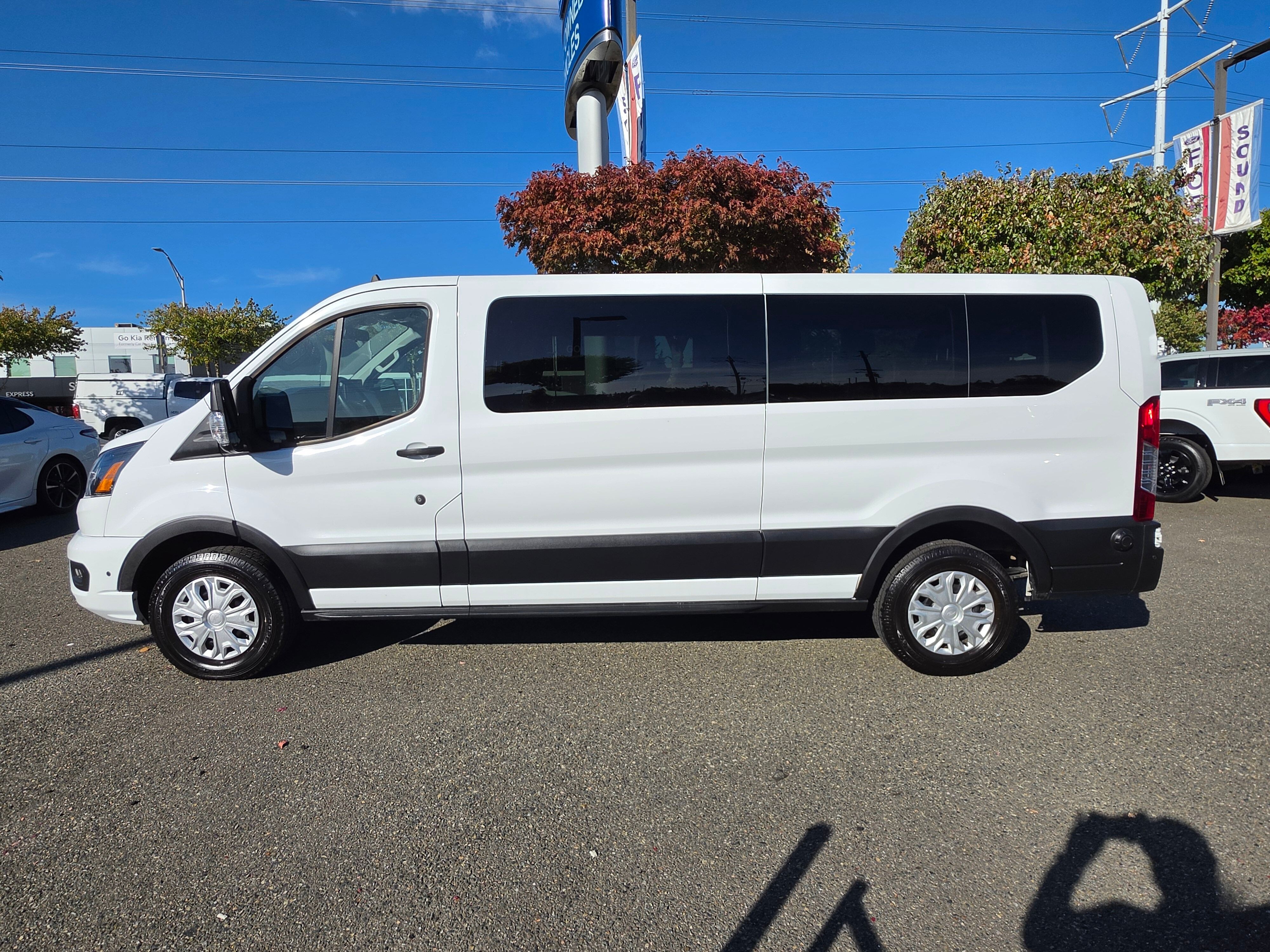 2024 Ford Transit Passenger Van XLT - Photo 8