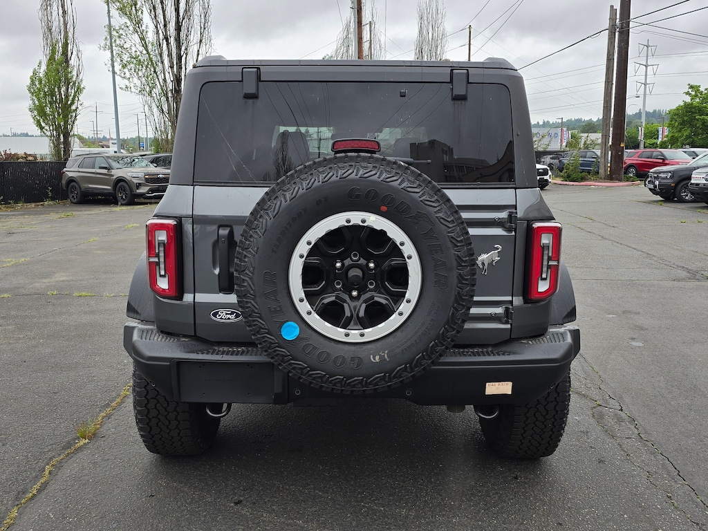 New 2026 Ford Bronco Badlands UT
