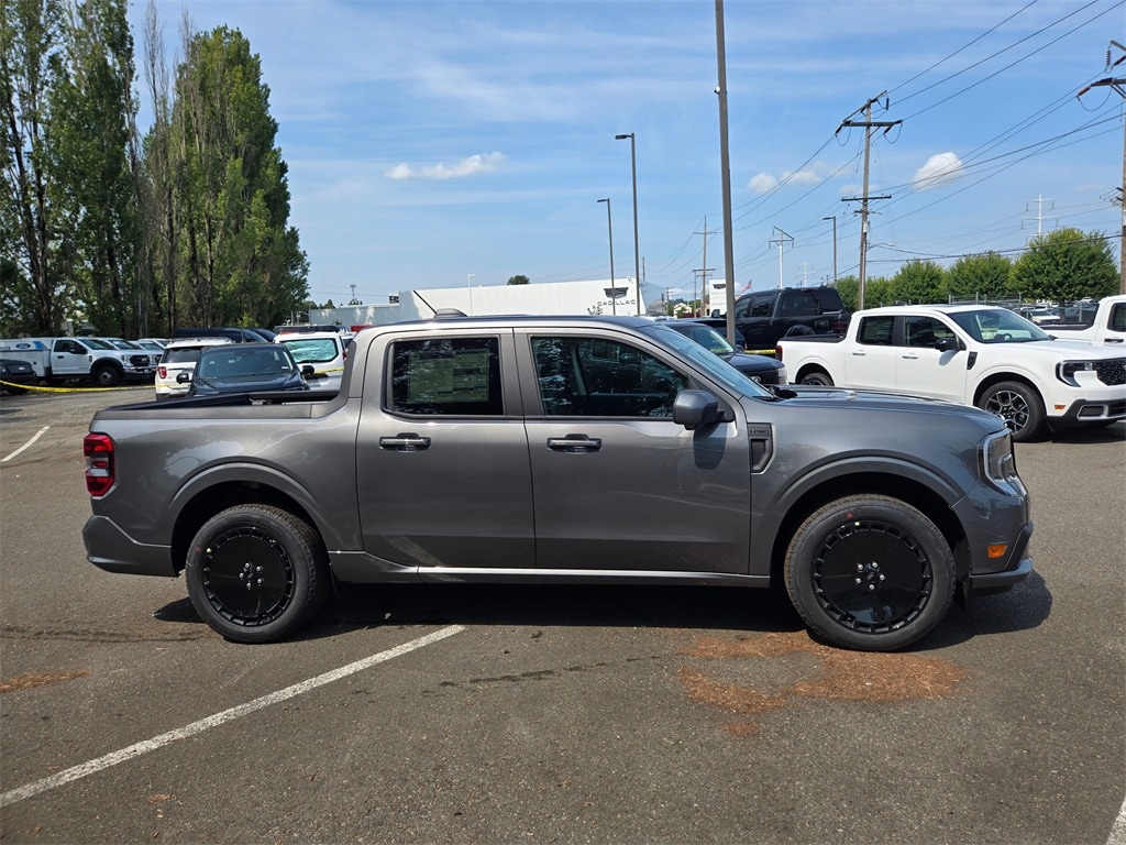 New 2025 Ford Maverick Lobo Standard Truck