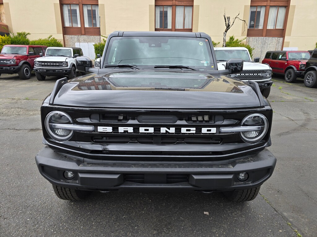 New 2026 Ford Bronco Outer Banks UT
