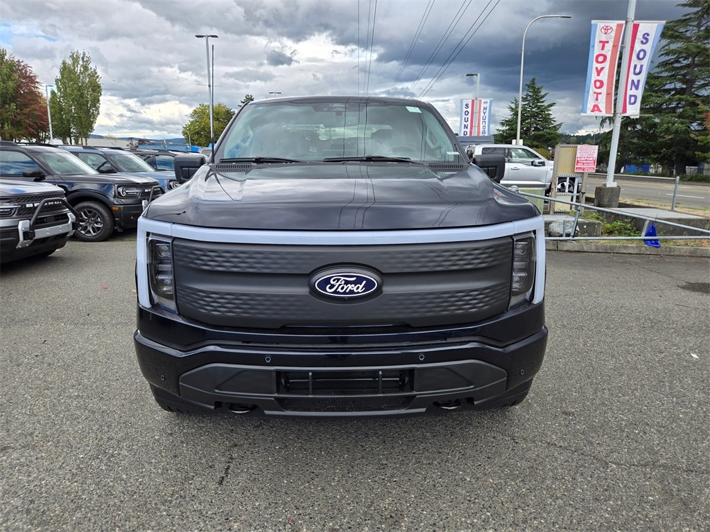 New 2025 Ford F-150 Lightning Flash TRUCK